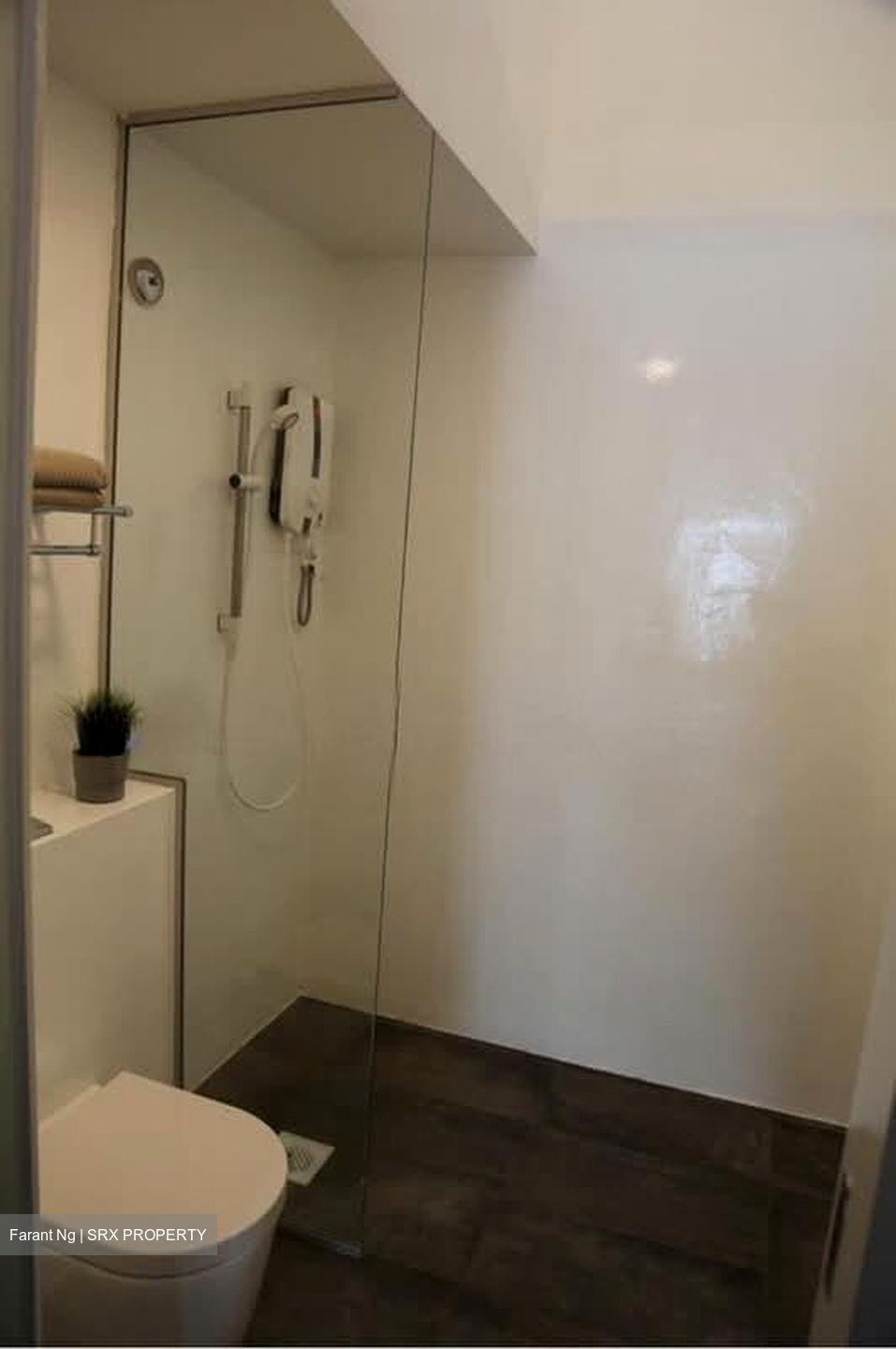 Jalan Jurong Kechil (D21), Apartment #574528291
